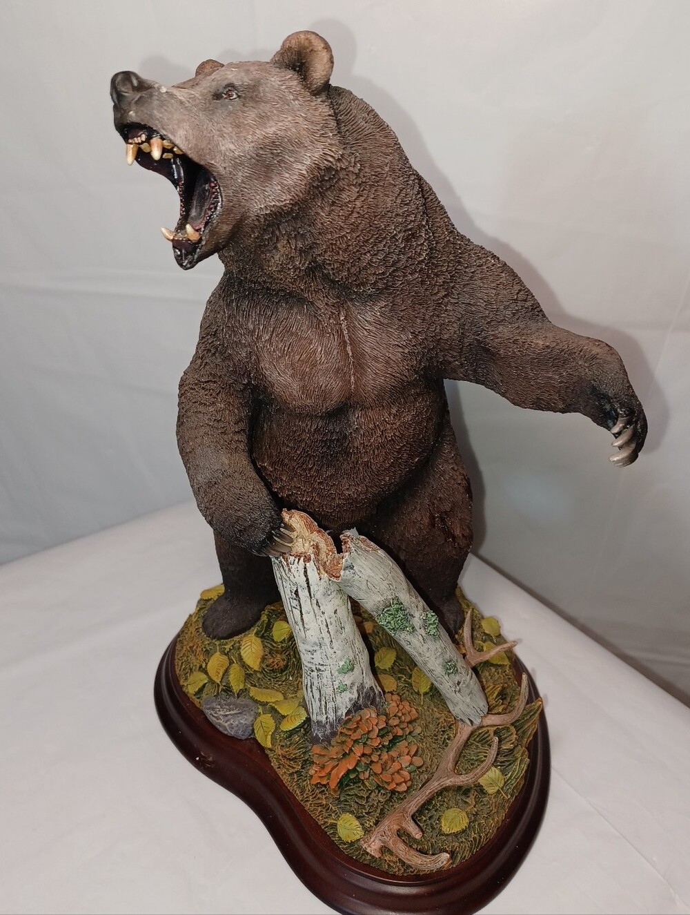Danbury Mint "Fierce Challenge" Grizzly Bear Statue By Artist Nick Bibby Vintage